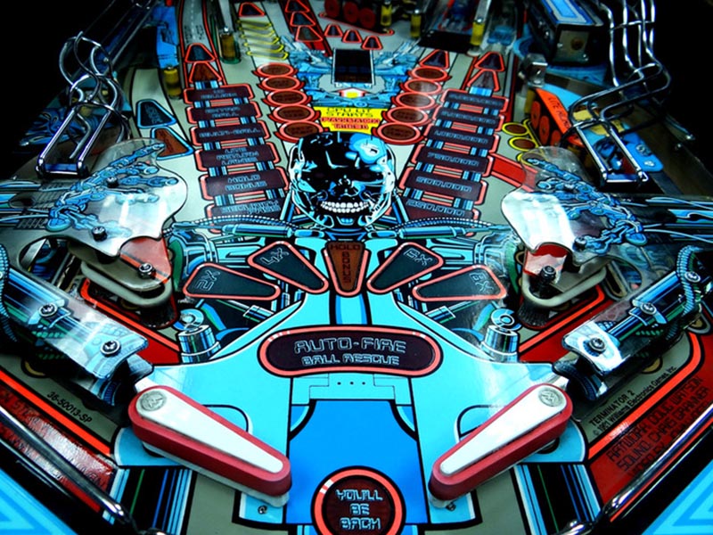 Пинбольный стол