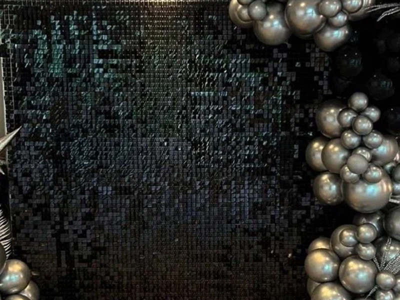 Черные пайетки