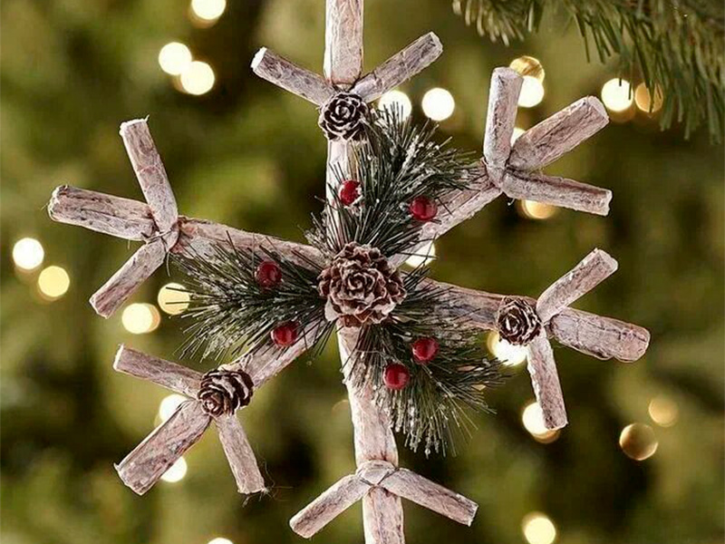 Создание новогодних игрушек из натуральных материалов