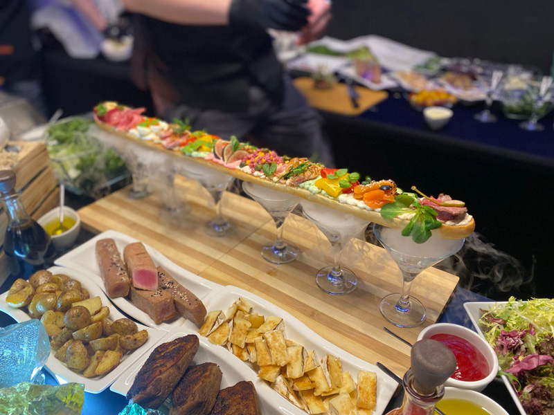 Кулинарная станция «Мега Большая Брускетта»