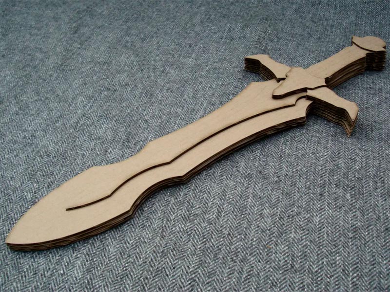 Мастер-класс «Шлемы и мечи»