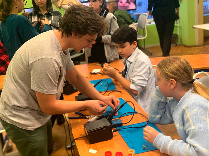 МК Робототехника: Мини-робот Жук