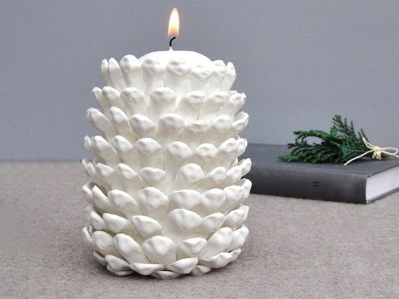 Новогодние ароматизированные свечи для дома