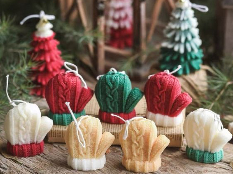 Новогодние ароматизированные свечи для дома