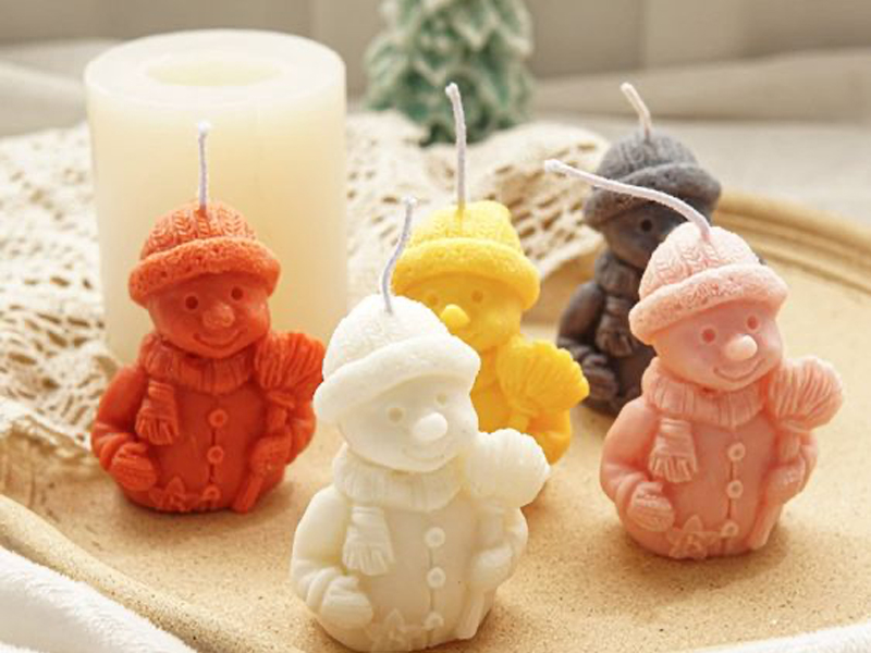 Новогодние ароматизированные свечи для дома