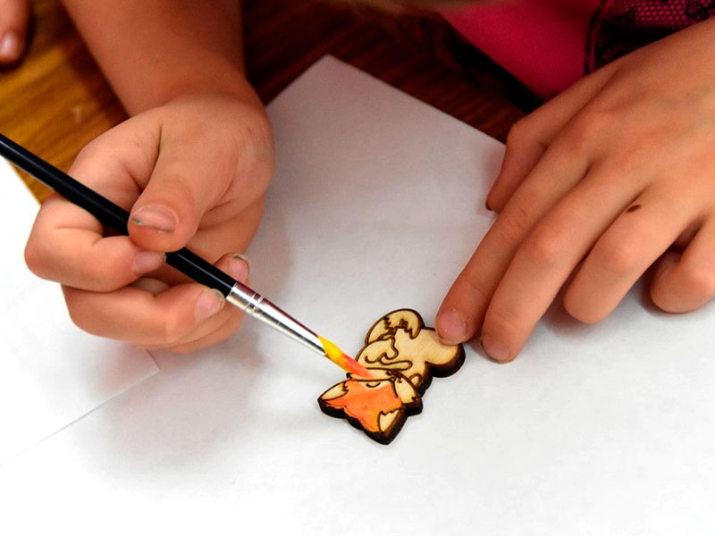 Мастер-класс «Роспись деревянных значков»