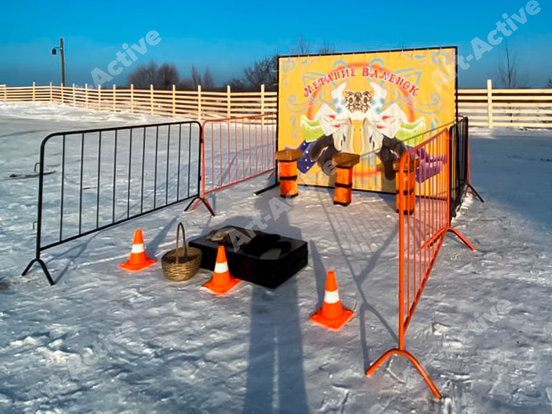 Метание Валенок